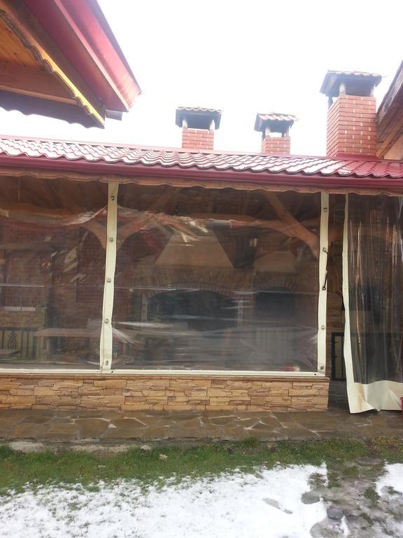 Family Hotel Yola تشبيلار المظهر الخارجي الصورة