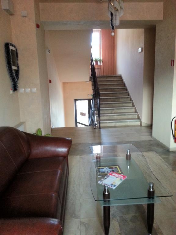 Family Hotel Yola تشبيلار المظهر الخارجي الصورة