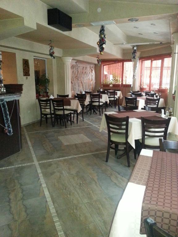 Family Hotel Yola تشبيلار المظهر الخارجي الصورة
