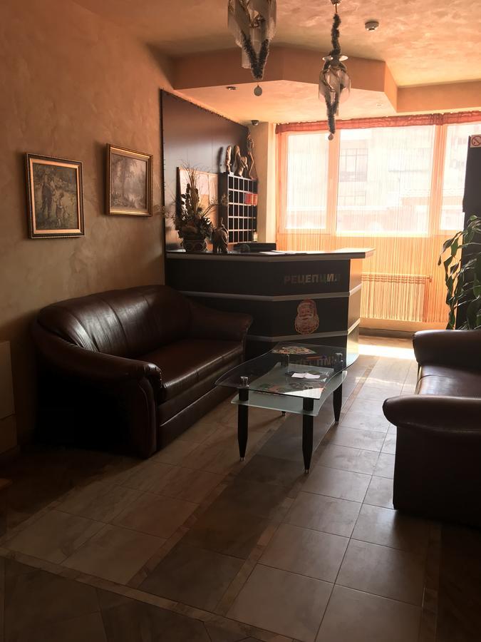 Family Hotel Yola تشبيلار المظهر الخارجي الصورة