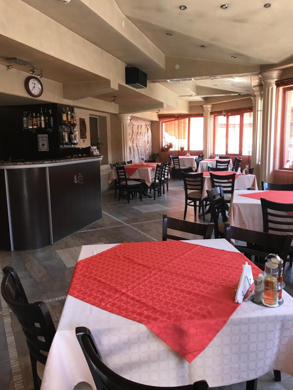 Family Hotel Yola تشبيلار المظهر الخارجي الصورة