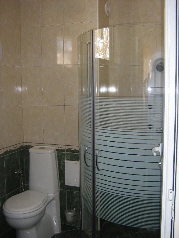 Family Hotel Yola تشبيلار المظهر الخارجي الصورة